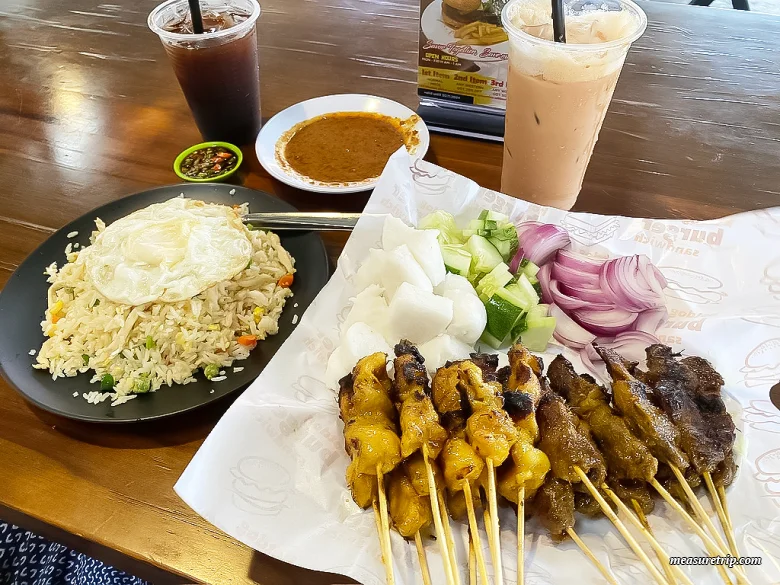 世界一美味しいクアラルンプールの炭火焼きサテー「SATAY AHMAD」