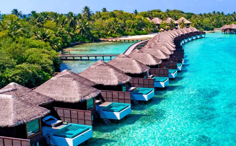 Sheraton Maldives Full Moon Resort & Spa